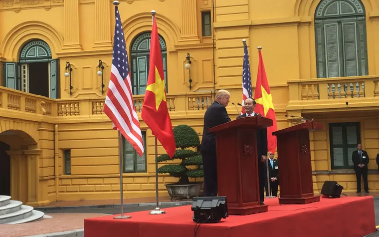 Đón tiếp tổng thống Mỹ Donald Trump