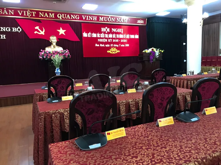 Hội trường UBND tỉnh Nam Định