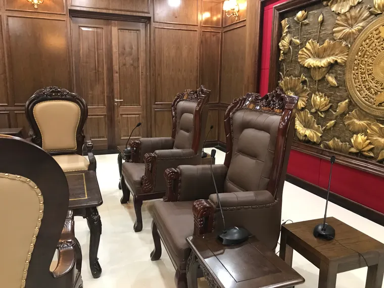Phòng hội đàm - Viện Nghiên cứu và ứng dụng Công nghệ cao Hòa Lạc